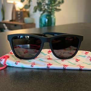 Polarized Black goodr OG’s